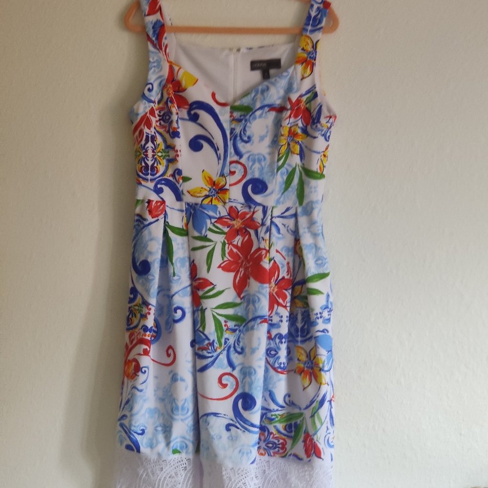 Sleeveless White Dress with Colorful Pattern and White Lace Trim from Donna Rico